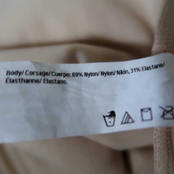 Maidenform Body Shaping Camisole - Picture 5 of 5